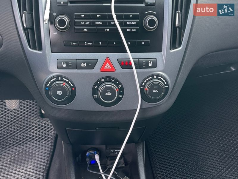 Хетчбек Kia Ceed 2007 в Кам'янець-Подільському фото 13 Хетчбек Kia Ceed 2007 в Кам'янець-Подільському