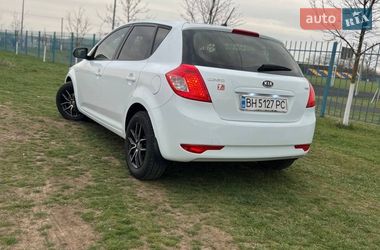 Хэтчбек Kia Ceed 2012 в Одессе