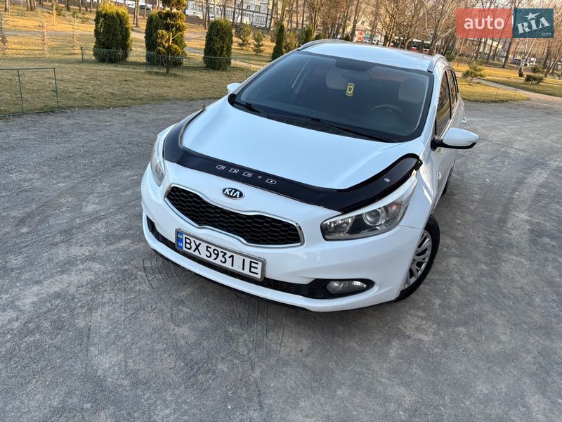 Универсал Kia Ceed 2015 в Хмельницком