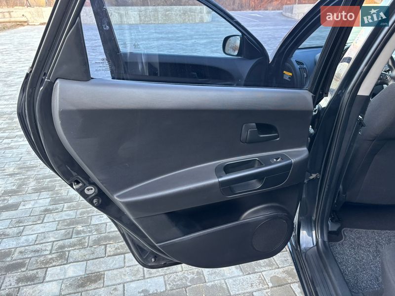 Хетчбек Kia Ceed 2011 в Хоролі