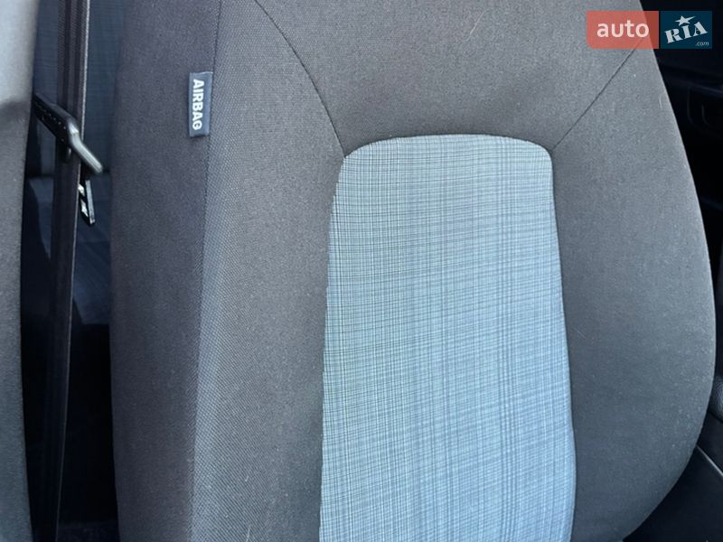 Хетчбек Kia Ceed 2011 в Хоролі