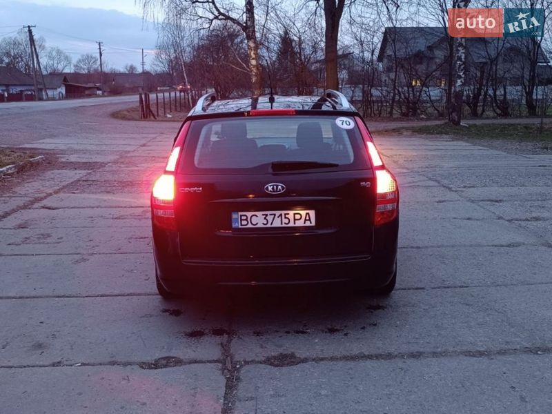 Універсал Kia Ceed 2009 в Коломиї