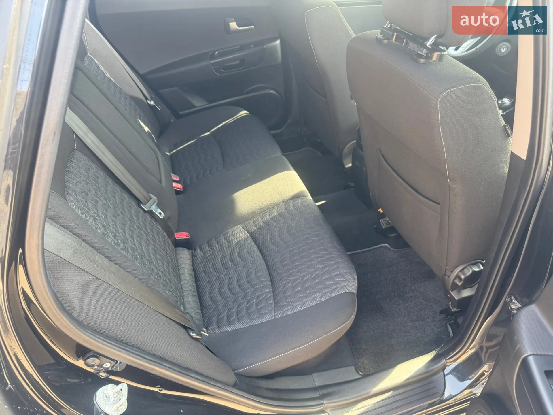 2010 Kia Cee'd - мініатюра 25