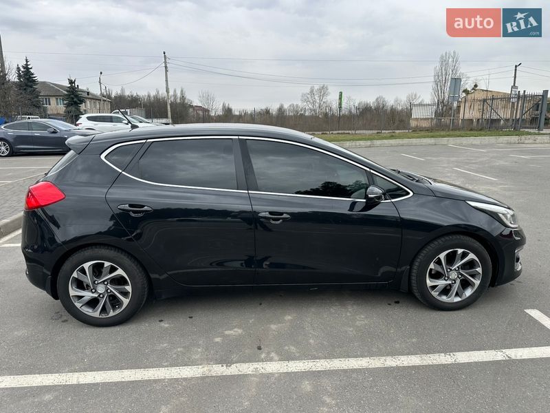 Хэтчбек Kia Ceed 2016 в Киеве