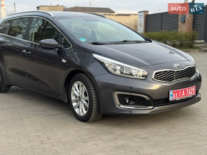 Универсал Kia Ceed 2017 в Луцке