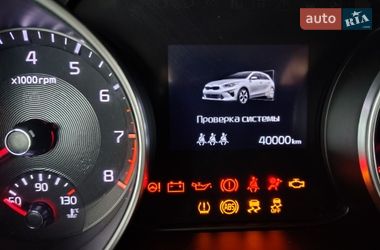 Хэтчбек Kia Ceed 2021 в Днепре