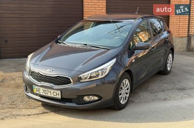 Хетчбек Kia Ceed 2013 в Києві