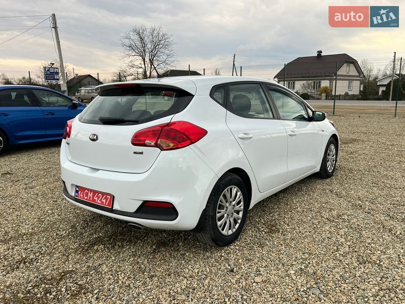Хетчбек Kia Ceed 2014 в Калуші