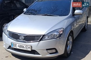 Универсал Kia Ceed 2012 в Березанке