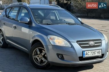Універсал Kia Ceed 2008 в Рівному