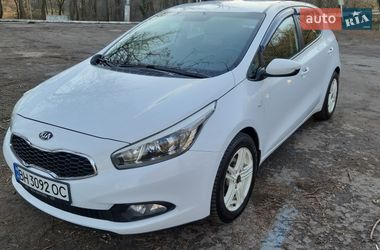Хетчбек Kia Ceed 2013 в Одесі