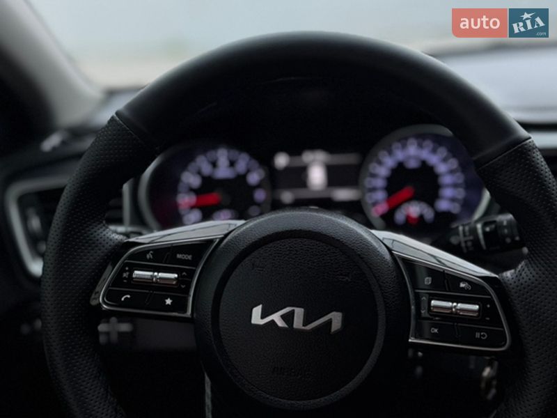 Универсал Kia Ceed 2023 в Киеве