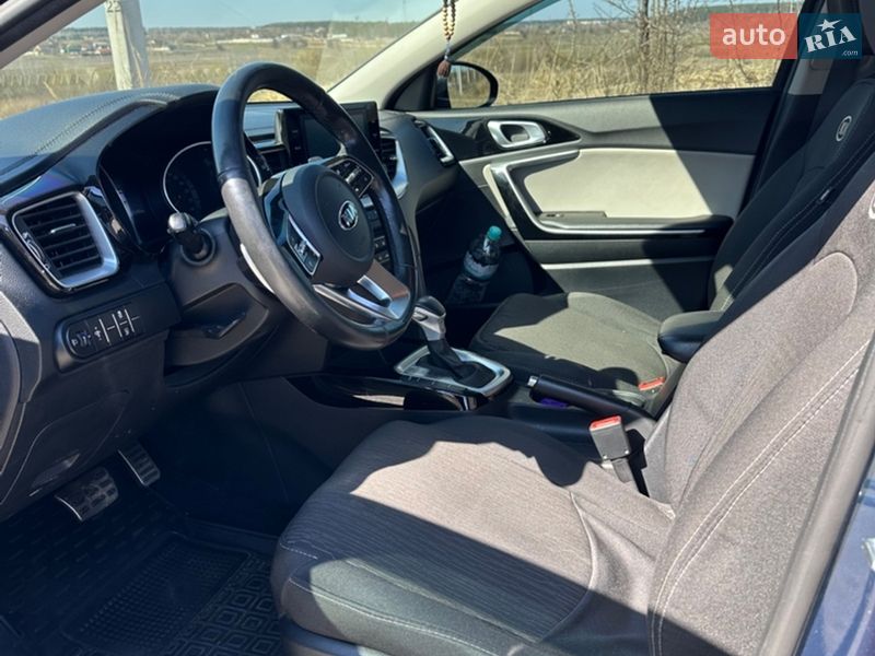Универсал Kia Ceed 2020 в Киеве