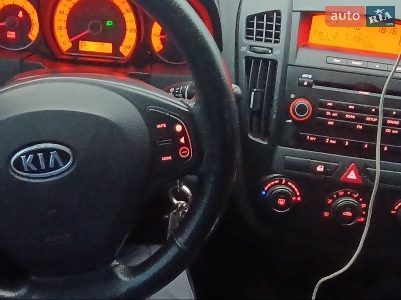 Хетчбек Kia Ceed 2007 в Полтаві