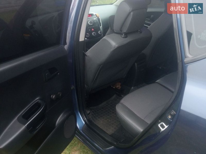 Универсал Kia Ceed 2009 в Мостиске