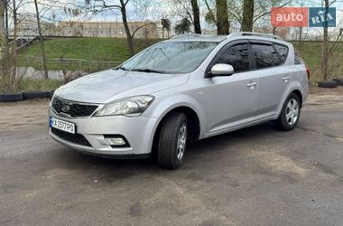 Универсал Kia Ceed 2010 в Киеве