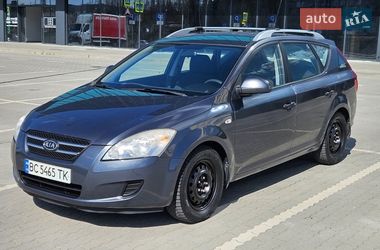 Универсал Kia Ceed 2008 в Львове