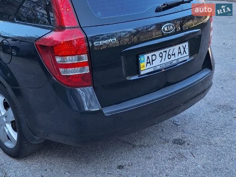 Универсал Kia Ceed 2008 в Запорожье