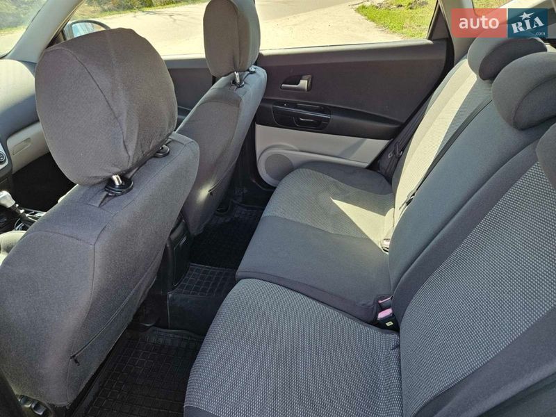 Универсал Kia Ceed 2008 в Обухове