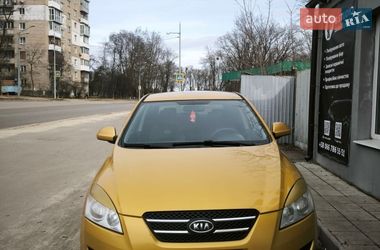 Хэтчбек Kia Ceed 2009 в Харькове