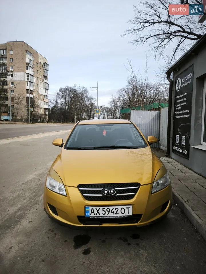 2010 Kia Cee'd - мініатюра 21