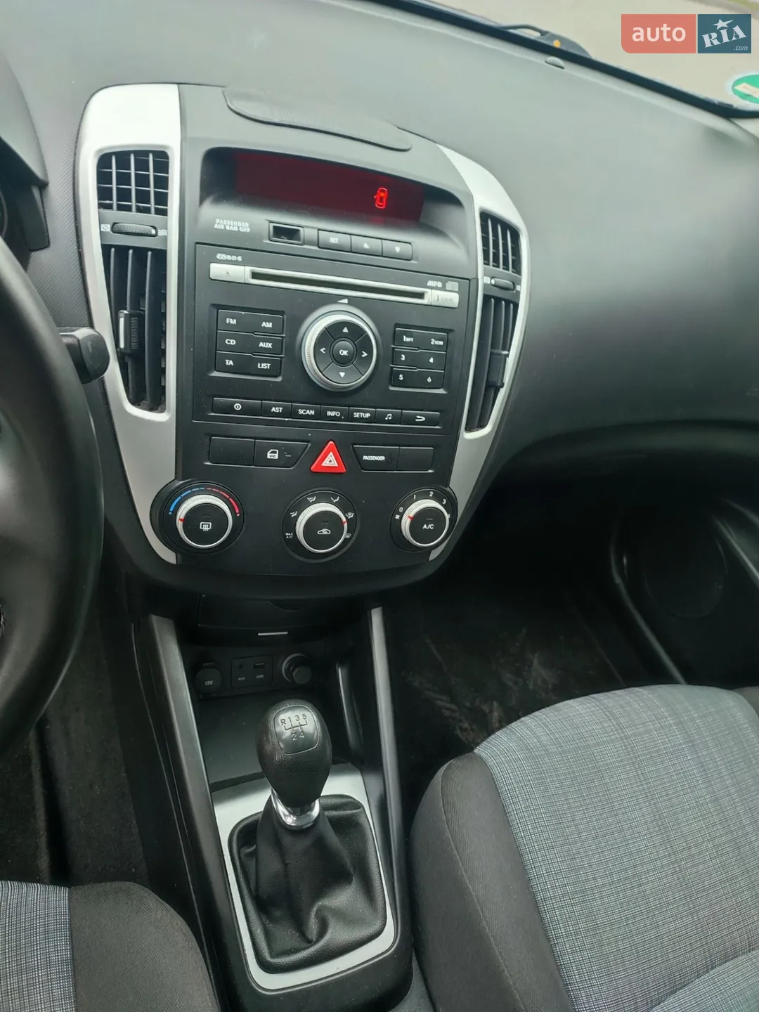 2010 Kia Cee'd - мініатюра 22