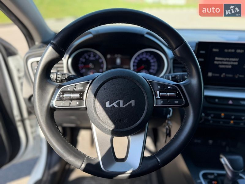Универсал Kia Ceed 2023 в Киеве