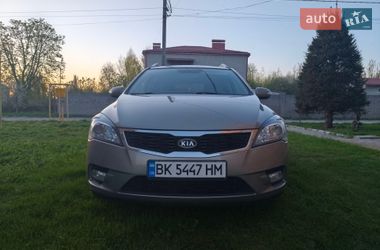 Універсал Kia Ceed 2012 в Рівному