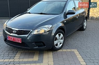 Хетчбек Kia Ceed 2011 в Хмельницькому