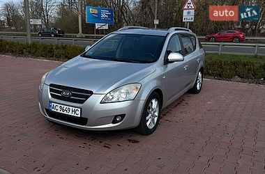 Универсал Kia Ceed 2008 в Луцке