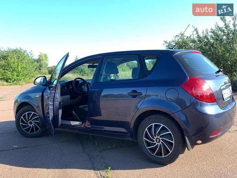 2007 KIA Ceed, VIN Y6LFF24127L000500:plate — фото 1 (autoria)