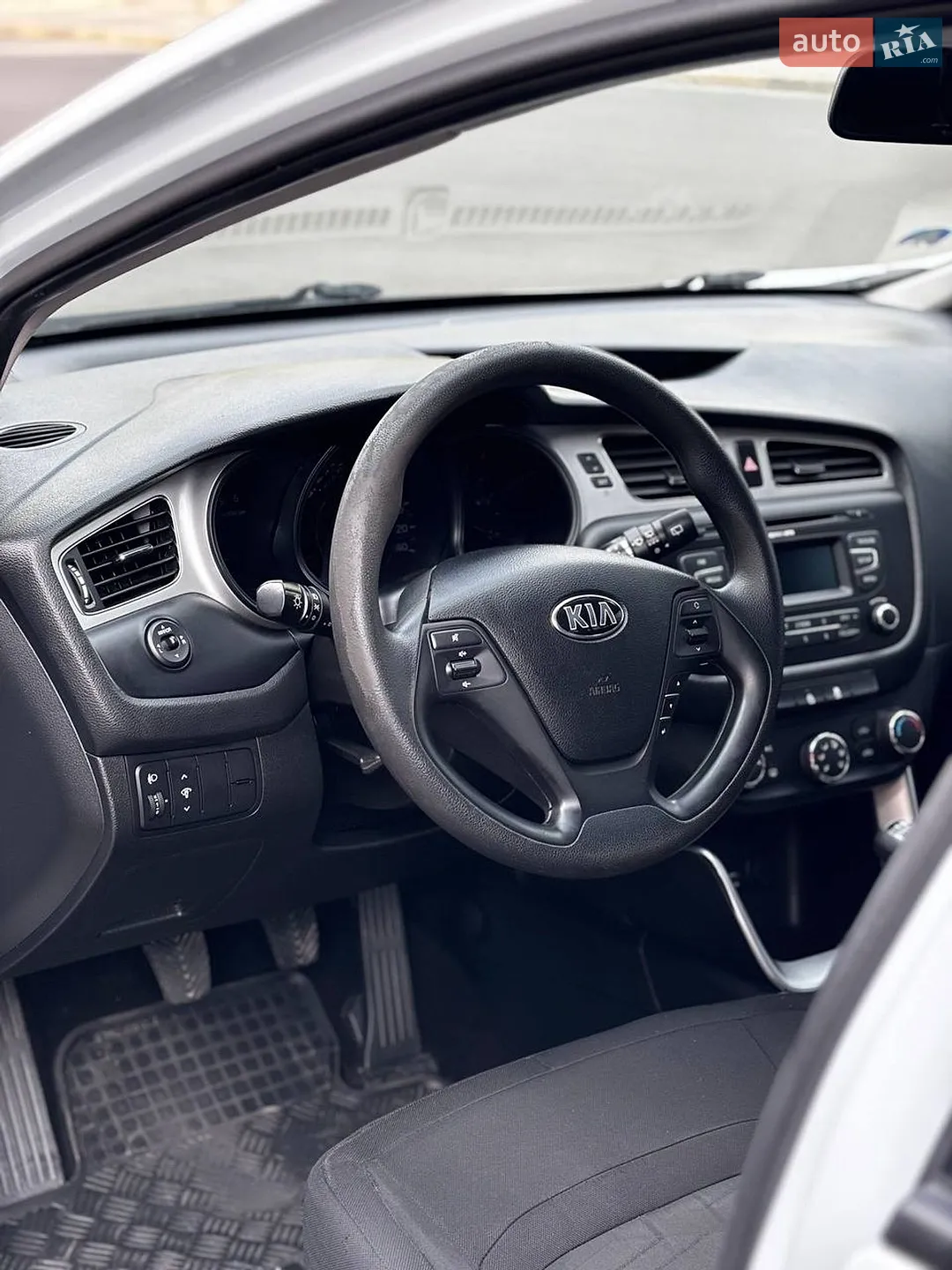 2015 Kia Cee'd - мініатюра 18