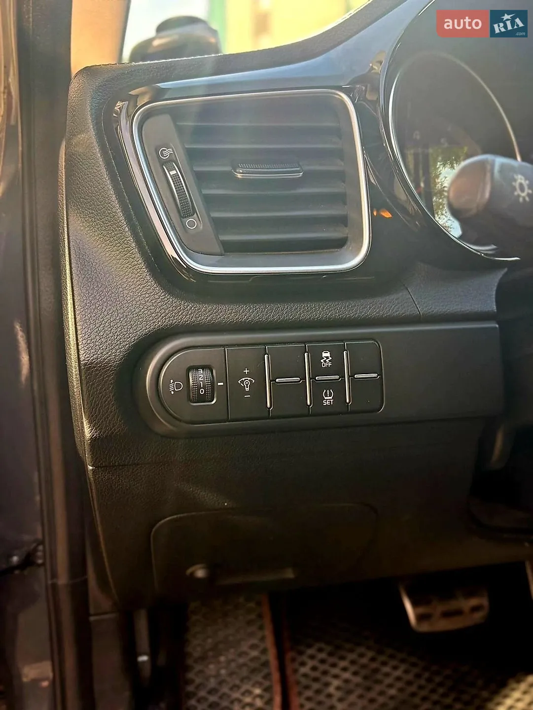 2019 Kia Cee'd - мініатюра 8