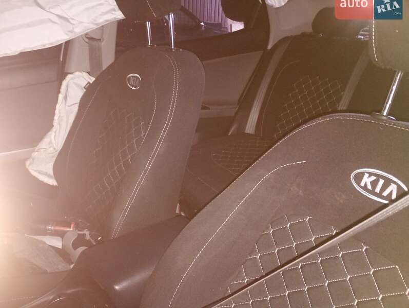 Kia Ceed 2012