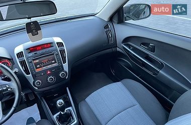 Универсал Kia Ceed 2012 в Городке