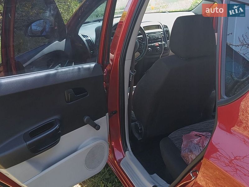 Хетчбек Kia Ceed 2007 в Полтаві