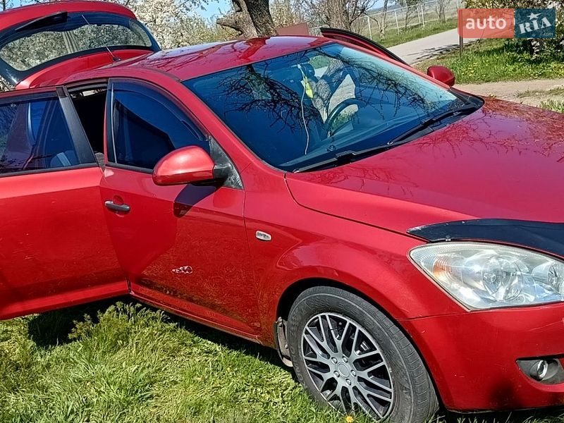 Хэтчбек Kia Ceed 2007 в Полтаве
