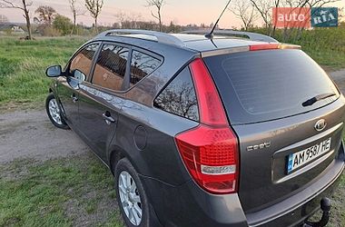 Универсал Kia Ceed 2012 в Ладыжине
