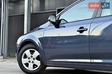 Хэтчбек Kia Ceed 2009 в Киеве