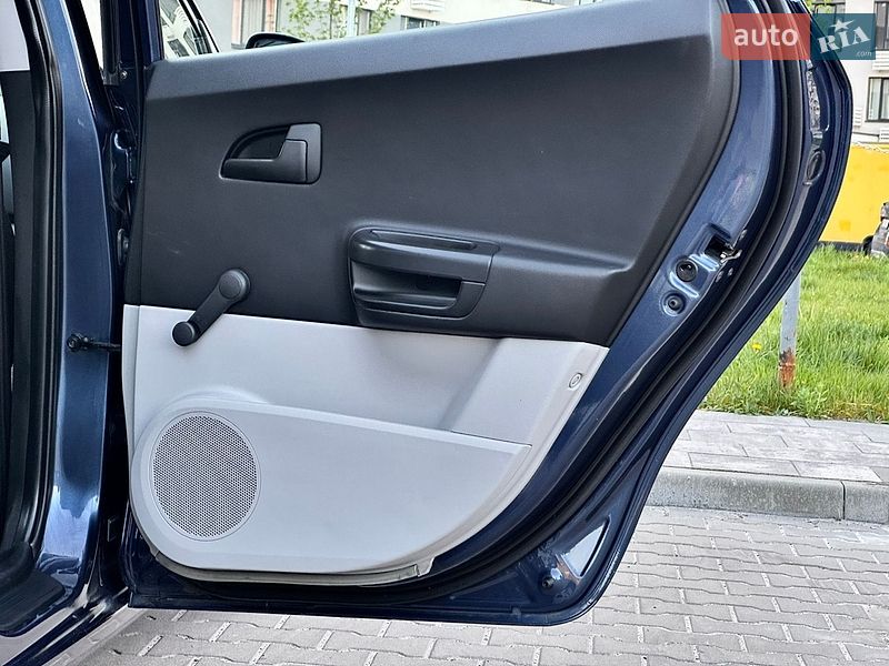 Хэтчбек Kia Ceed 2009 в Киеве