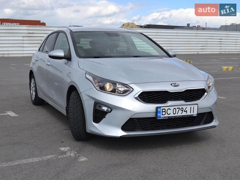 Хэтчбек Kia Ceed 2019 в Львове
