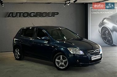 Хетчбек Kia Ceed 2009 в Одесі