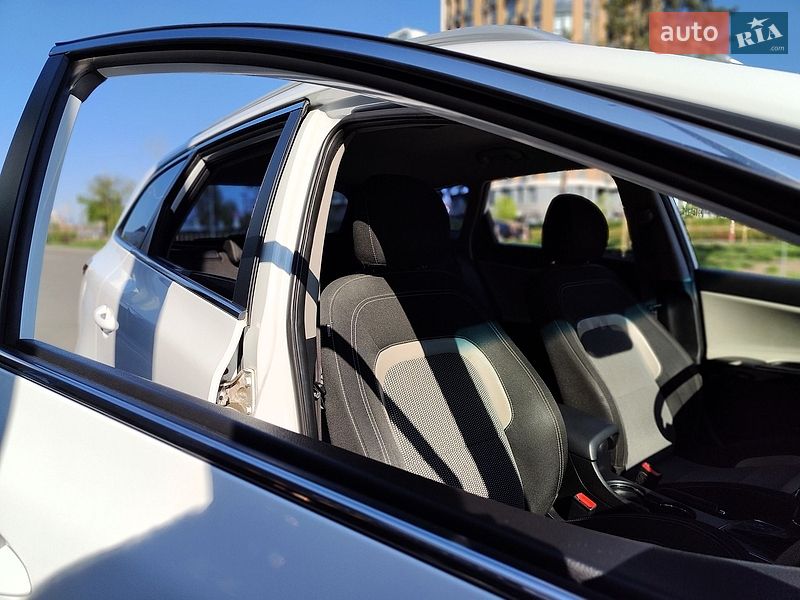 Універсал Kia Ceed 2016 в Києві