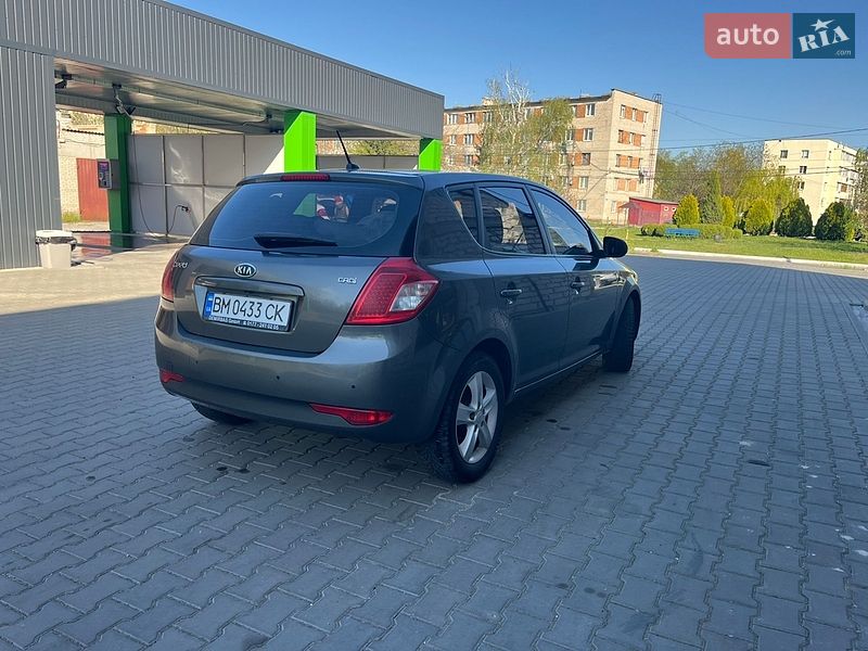 Хетчбек Kia Ceed 2011 в Ладижині