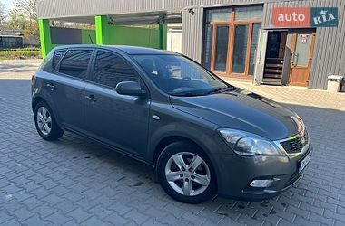 Хетчбек Kia Ceed 2011 в Ладижині
