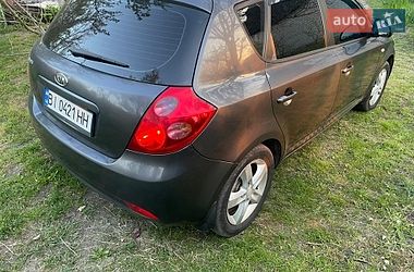 Хетчбек Kia Ceed 2008 в Кременчуці