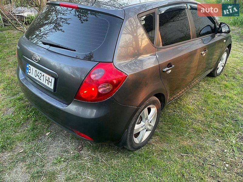 Хетчбек Kia Ceed 2008 в Кременчуці