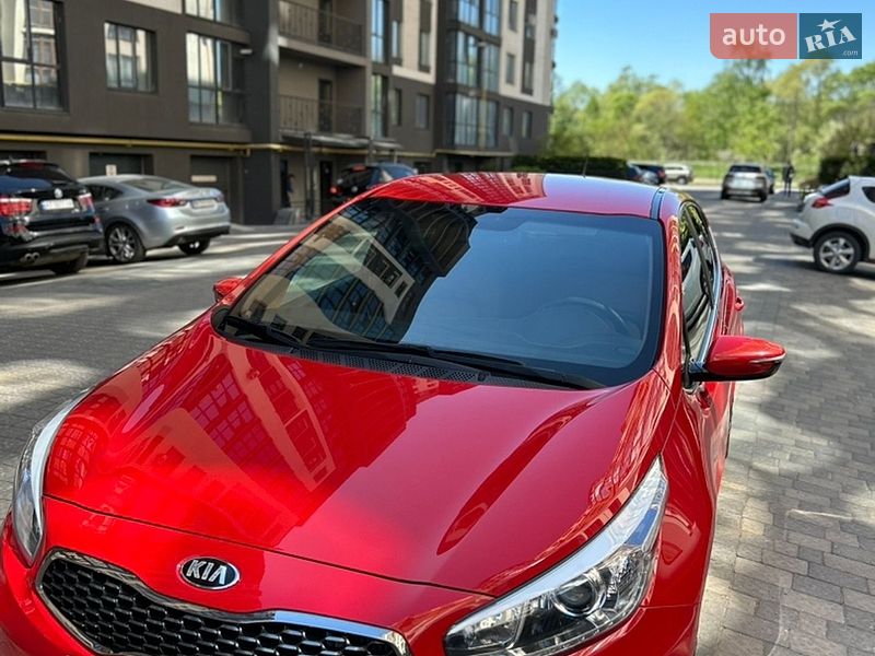 Хетчбек Kia Ceed 2017 в Івано-Франківську