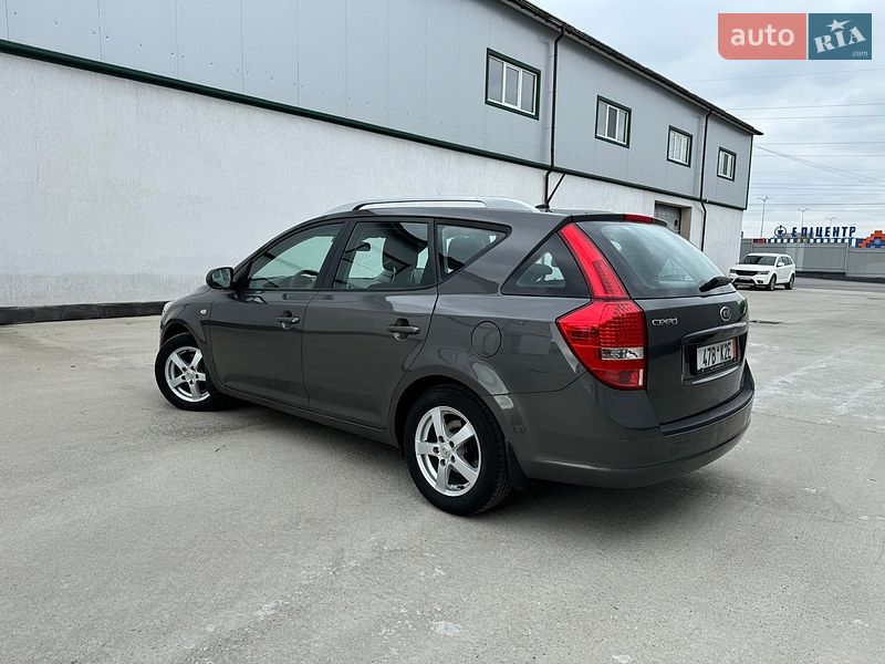 Универсал Kia Ceed 2011 в Виннице