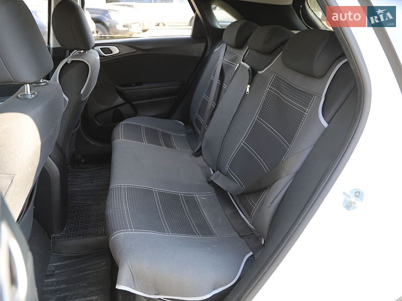Хэтчбек Kia Ceed 2019 в Харькове